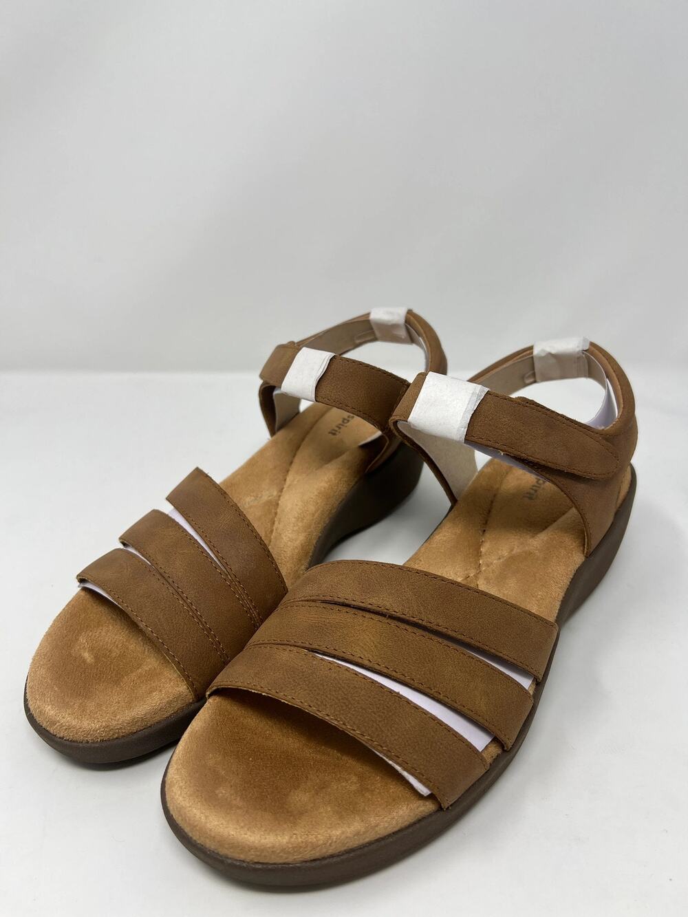 Easy Spirit Women's 9M Kenton Cognac Sandals